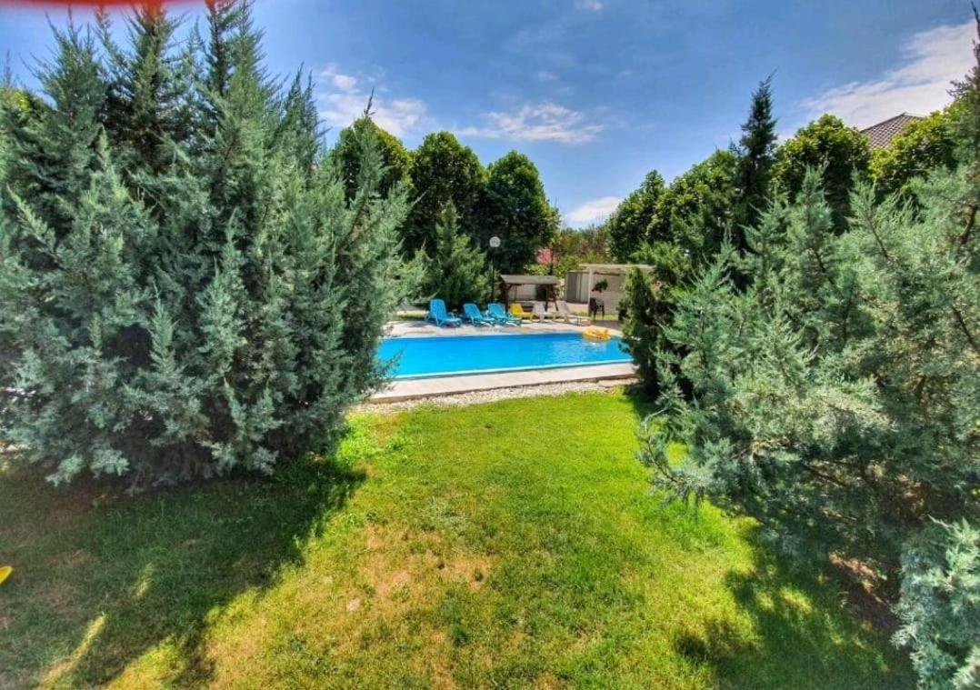 Tranzzit Airport Apartment II Otopeni Εξωτερικό φωτογραφία
