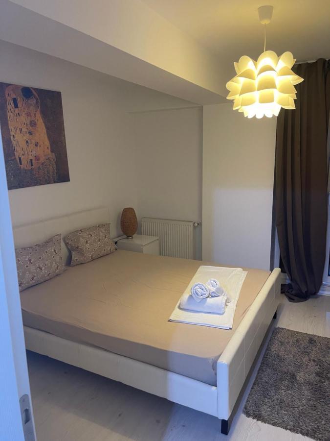 Tranzzit Airport Apartment II Otopeni Εξωτερικό φωτογραφία