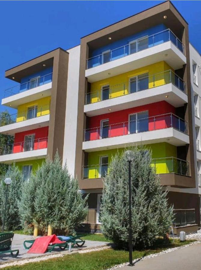 Tranzzit Airport Apartment II Otopeni Εξωτερικό φωτογραφία